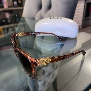 Pre-owned Brown Glasses Dolce Gabana